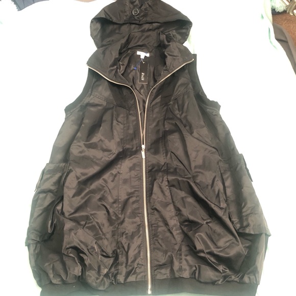 ❄️NWT STYLE Originally $90 Hooded Vest Dress Small - Picture 2 of 7